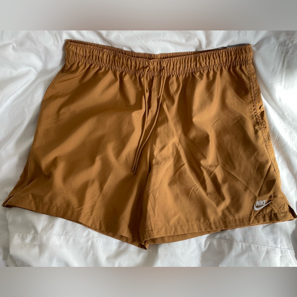 🆕 Nike Club Men's Woven Flow Shorts. Flax/White. Size(s): XL, 2XL. *NWT* - Picture 6 of 16